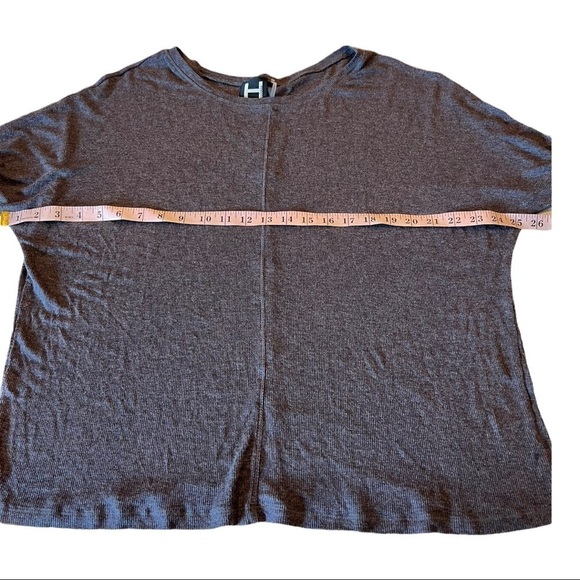 H by Bordeaux Women’s Light Crewneck Ribbed Gray Athleisure Medium NEW - Picture 6 of 11